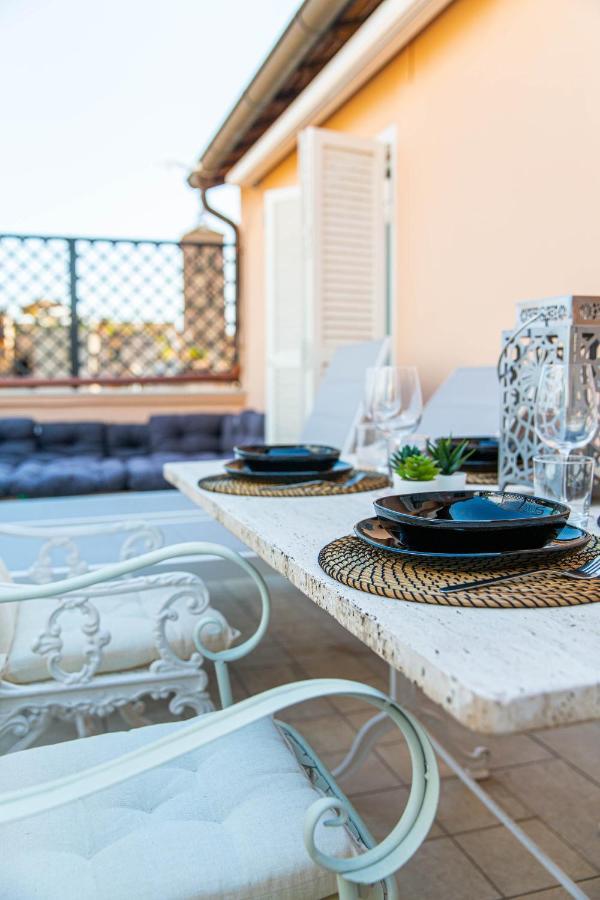 Luxury Top Floor In Trastevere Rome Buitenkant foto